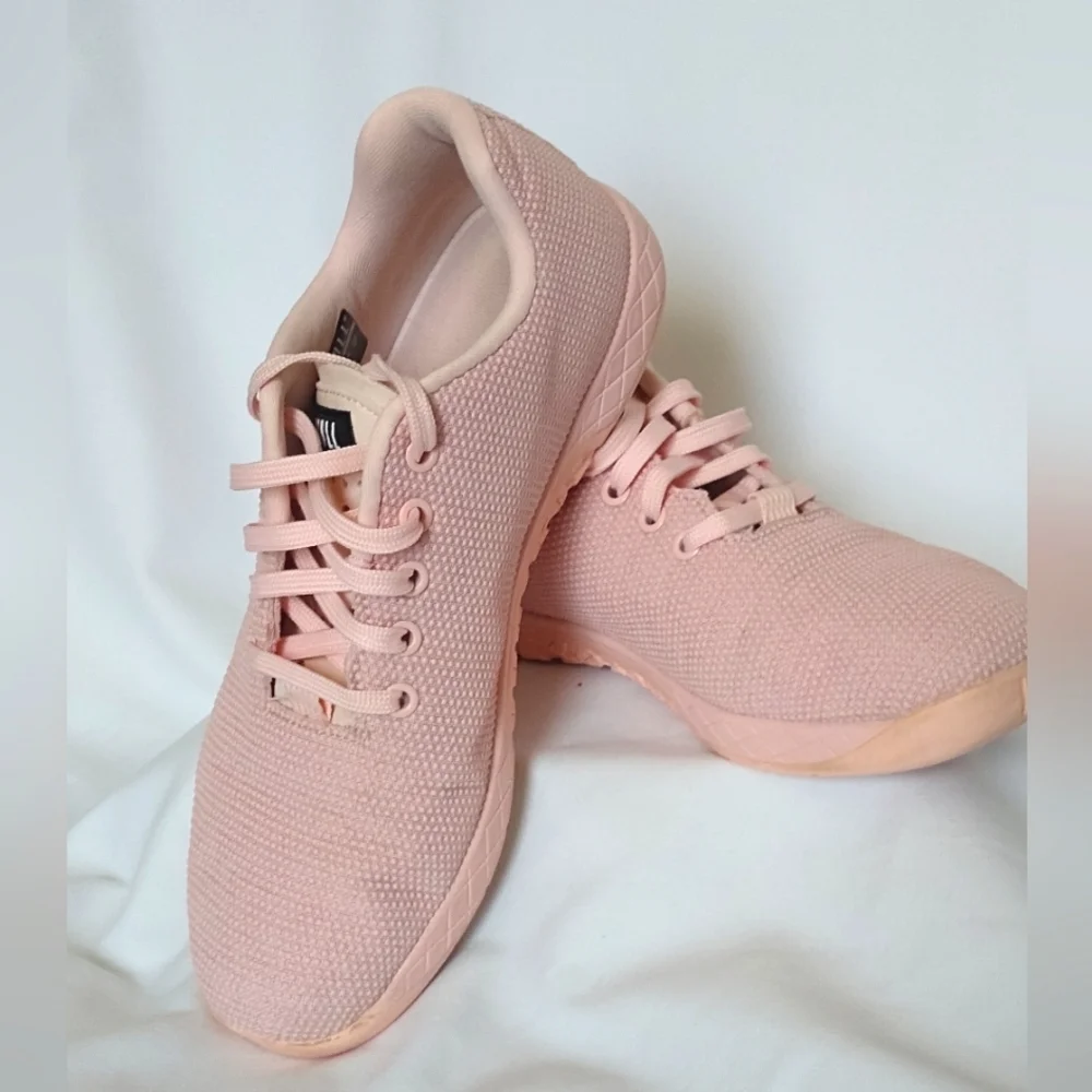 NOBULL Womens Outwork Blush Heather Athletic Shoe Unisex EU 42, M8.5, W10 - Picture 2 of 10